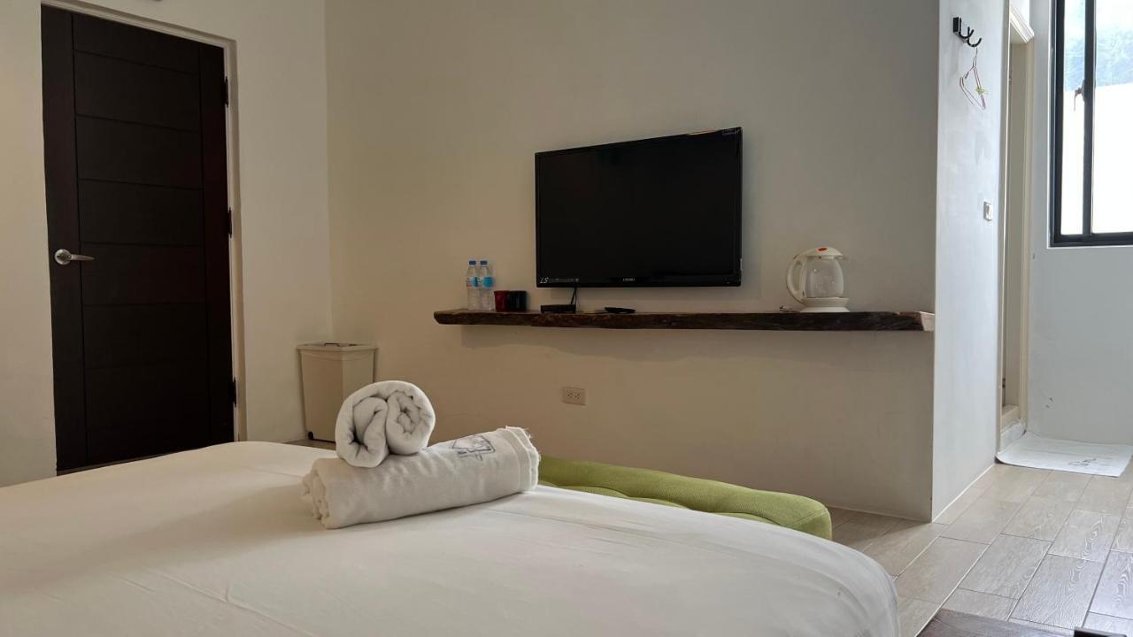 永勝客棧 Bed & Breakfast Manzhou ภายนอก รูปภาพ